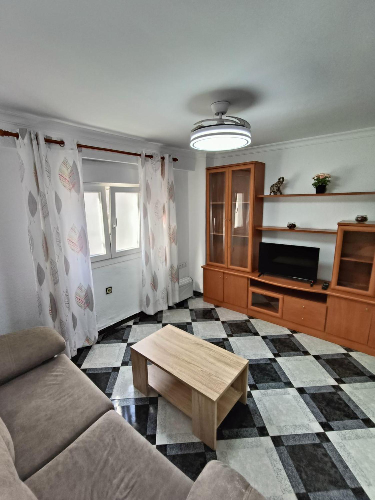 Apartamento Piso luminoso a 3 minutos de la playa Cádiz Exterior foto